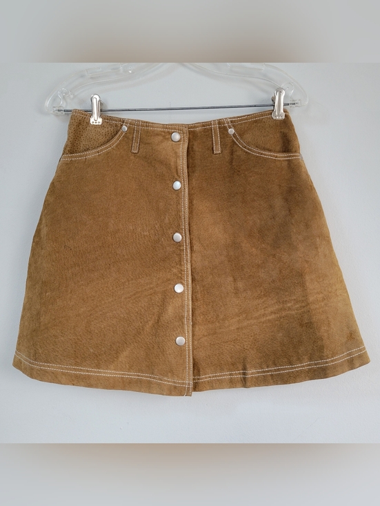 BB Dakota Dresses & Skirts - VTG BB Dakota Suede Mini Snap Skirt Women's Size 13/14 Western Cowgirl Boho